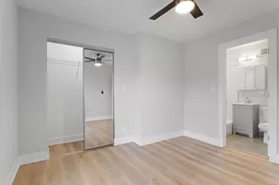 7070 N Sheridan Ave, Chicago, IL 60626 - Photo 8