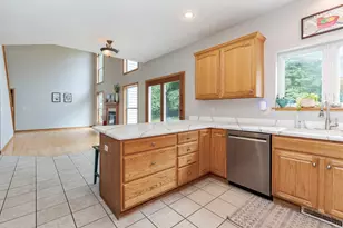 107 N Gadwall Ln, Downs, IL 61736 - Photo 16