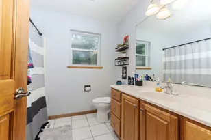107 N Gadwall Ln, Downs, IL 61736 - Photo 30