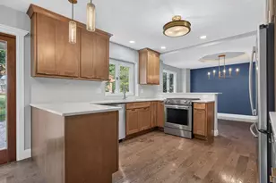 2508 Keystone Rd, Bloomington, IL 61704 - Photo 12
