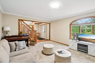 7916 Dooneen Avenue, Tinley Park, IL 60477 - Photo 4