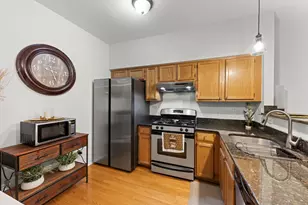 276 Sierra Pass Dr, Schaumburg, IL 60194 - Photo 6