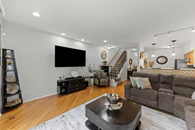 276 Sierra Pass Drive, Schaumburg, IL 60194 - Photo 10