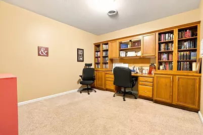 1521 Broadmoor, Mattoon, IL 61938 - Photo 36