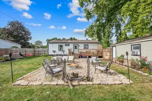 1625 Sunrise Dr, Dekalb, IL 60115 - Photo 10