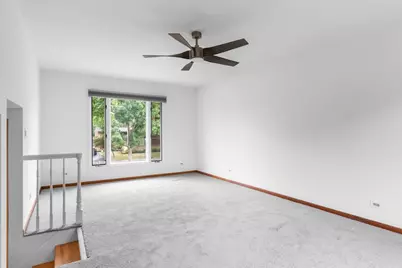 558 E Park Avenue, Elmhurst, IL 60126 - Photo 18