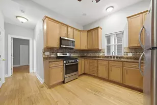 4545 N Lawndale Ave, Chicago, IL 60625 - Photo 6