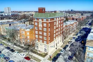 7450 N Greenview Ave, Chicago, IL 60626 - Photo 1