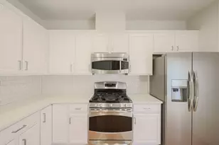 8607 Waukegan Rd, Morton Grove, IL 60053 - Photo 14