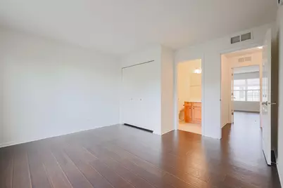 8607 Waukegan Road, Morton Grove, IL 60053 - Photo 18