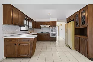 8656 W Carmen Ave, Norridge, IL 60706 - Photo 12