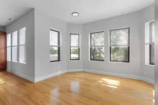 7526 N Seeley Ave, Chicago, IL 60645 - Photo 4