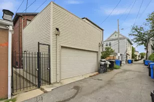 345 W 29th Pl, Chicago, IL 60616 - Photo 8