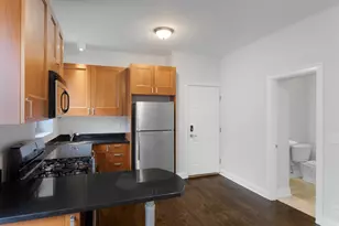 7530 N Seeley Ave, Chicago, IL 60645 - Photo 4