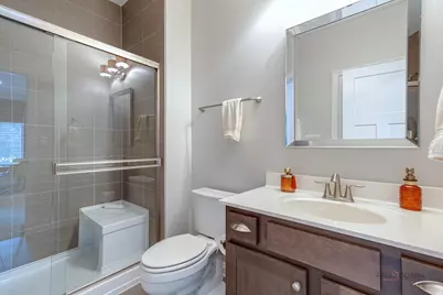 617 Parkside Court, Libertyville, IL 60048 - Photo 30