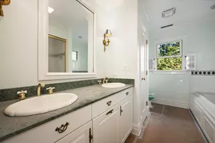 304 Cumnor Rd, Kenilworth, IL 60043 - Photo 12