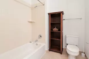 222 N Columbus Dr, Chicago, IL 60601 - Photo 12
