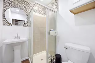 2110 N Green Bay Rd, Waukegan, IL 60087 - Photo 10