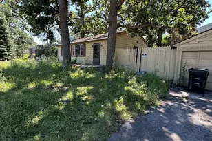 7903 W 87th St, Bridgeview, IL 60455 - Photo 6