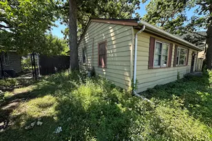 7903 W 87th St, Bridgeview, IL 60455 - Photo 8