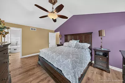 1147 Bennington Drive, Crystal Lake, IL 60014 - Photo 20