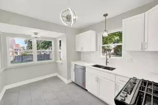 8425 S Homan Ave, Chicago, IL 60652 - Photo 8