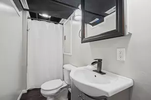702 Wilson Ave, Hoopeston, IL 60942 - Photo 22