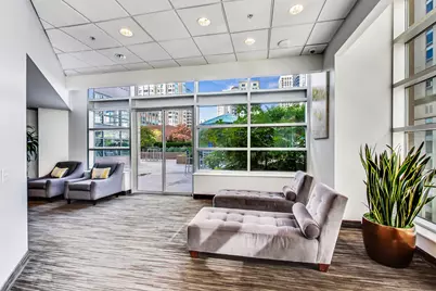 545 N Dearborn Street #2309, Chicago, IL 60654 - Photo 32