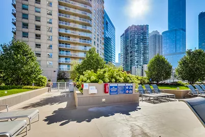 545 N Dearborn Street #2309, Chicago, IL 60654 - Photo 42