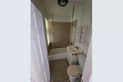 7954 S Harvard Avenue, Chicago, IL 60620 - Photo 14