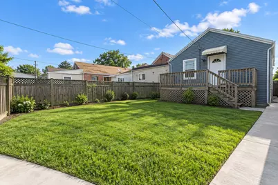 3328 S Bell Avenue, Chicago, IL 60608 - Photo 20