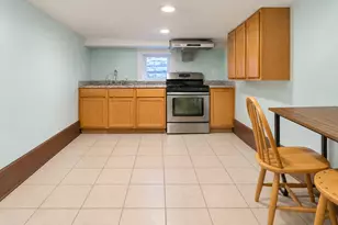 3328 S Bell Ave, Chicago, IL 60608 - Photo 10