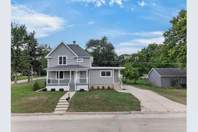 324 Maple Street, Marengo, IL 60152 - Photo 2