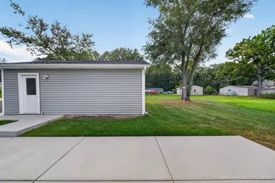 324 Maple Street, Marengo, IL 60152 - Photo 36