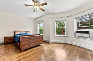 5402 S University Ave, Chicago, IL 60615 - Photo 14