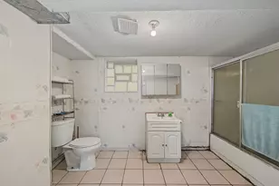 10335 S Hoxie Ave, Chicago, IL 60617 - Photo 20