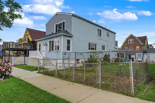 10335 S Hoxie Ave, Chicago, IL 60617 - Photo 4