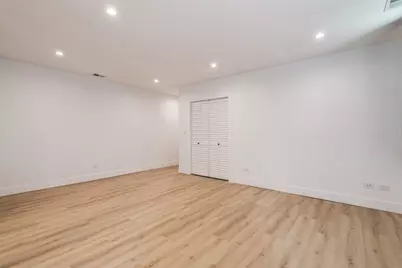 1535 W Estes Avenue #G, Chicago, IL 60626 - Photo 8