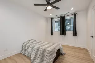 1535 W Estes Ave, Chicago, IL 60626 - Photo 22