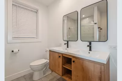 1535 W Estes Avenue #G, Chicago, IL 60626 - Photo 18
