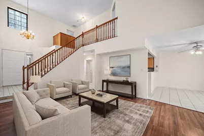 318 Club House Drive, Bloomingdale, IL 60108 - Photo 10