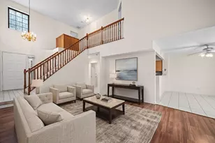 318 Club House Dr, Bloomingdale, IL 60108 - Photo 10
