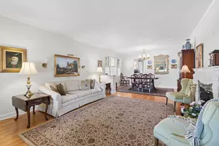 5325 Oak Center Dr, Oak Lawn, IL 60453 - Photo 4
