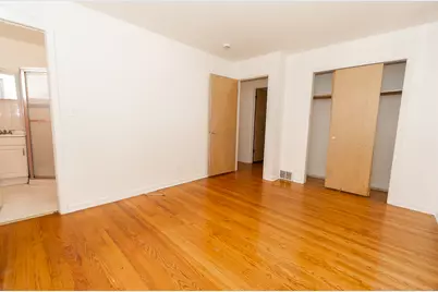 1185 Seymour Avenue, Des Plaines, IL 60016 - Photo 18