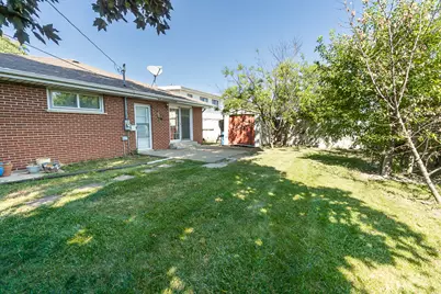 1185 Seymour Avenue, Des Plaines, IL 60016 - Photo 30