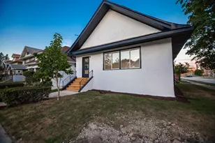 417 S 6th Ave, Maywood, IL 60153 - Photo 2