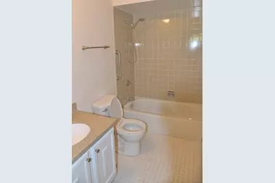 [Address not provided], Woodridge, IL 60517 - Photo 6