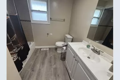 1001 Blackhawk Drive, University Park, IL 60484 - Photo 12