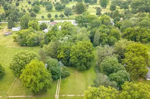 407 Lincoln Park Blvd, Rockford, IL 61102 - Photo 1
