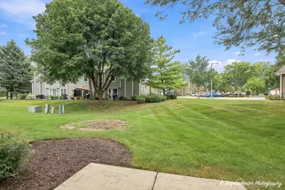 26 Arbordale Court #26, Algonquin, IL 60102 - Photo 6